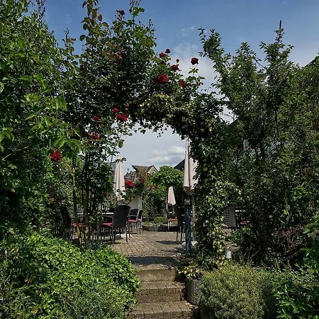 Rosenberg Osann-Monzel